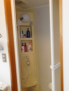 こだわりのコの字型キッチン＆スタイリッシュな水廻り設備にリフォーム